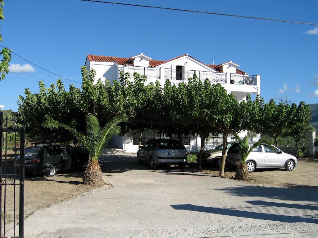 Yiota Studios Αλυκών Εξωτερικό φωτογραφία