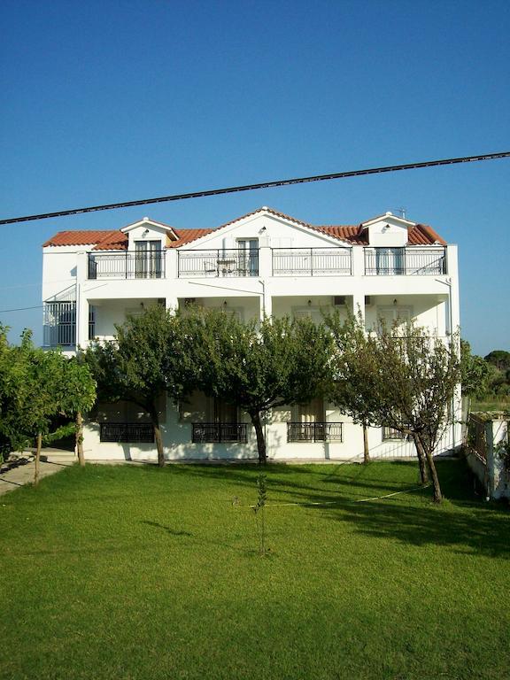 Yiota Studios Αλυκών Εξωτερικό φωτογραφία